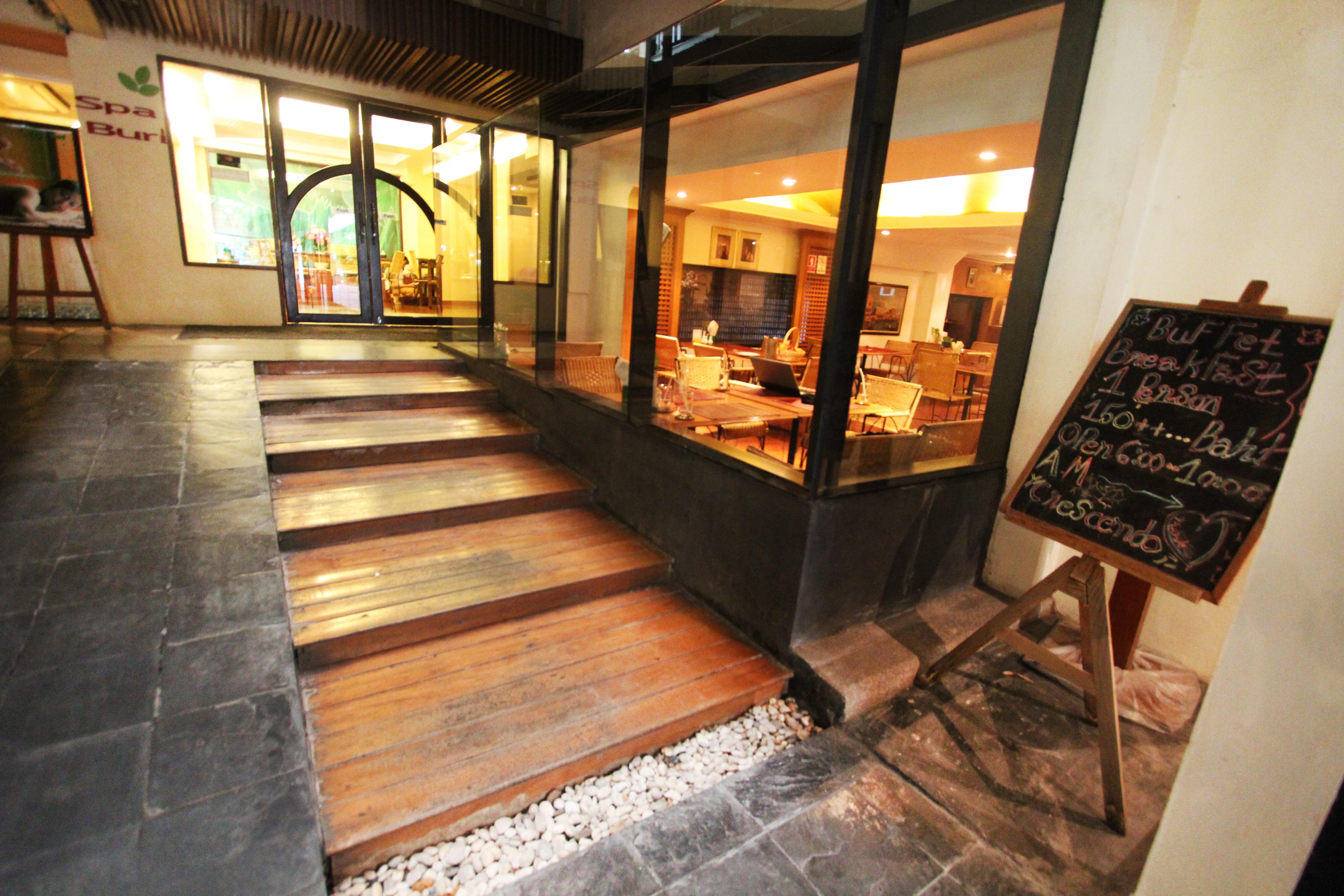 The Residence Rajtaevee Hotel Bangkok Dış mekan fotoğraf