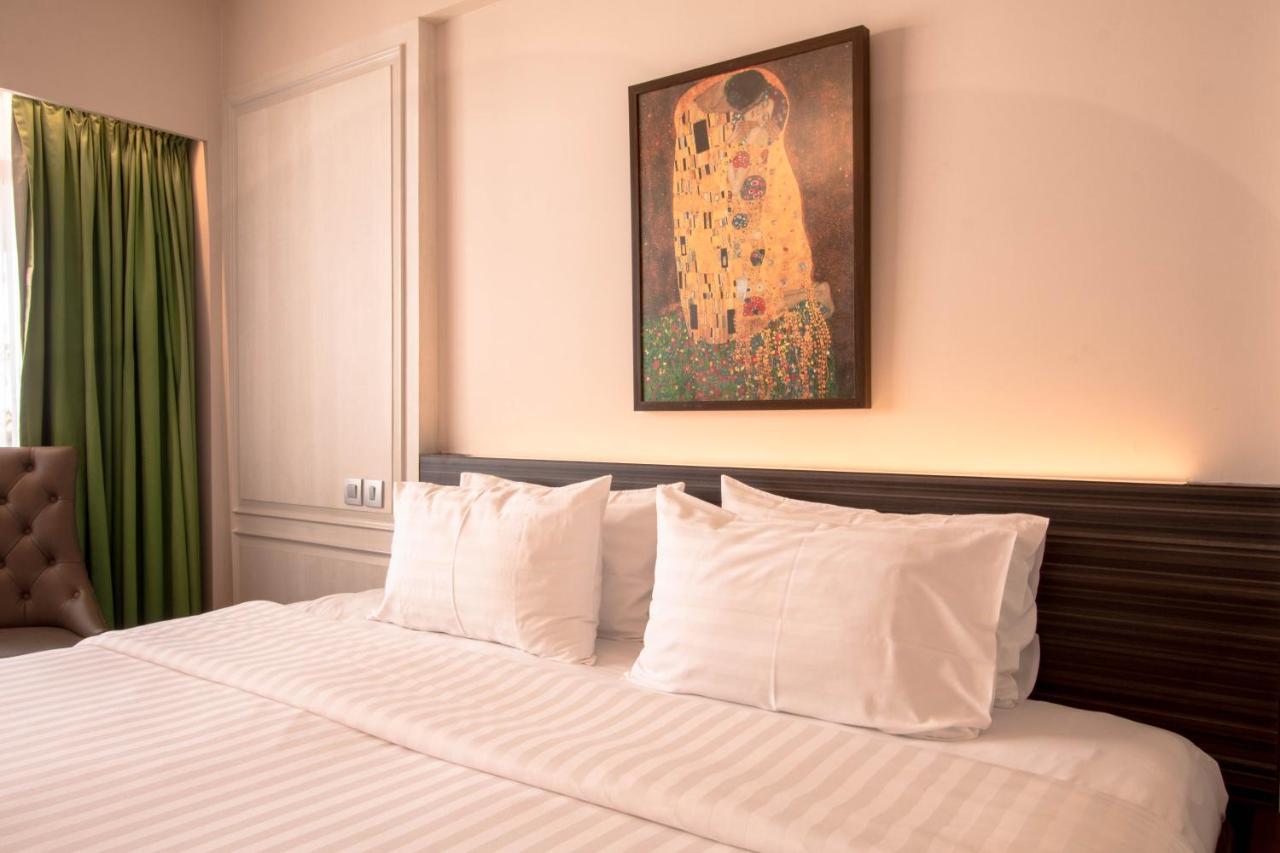 The Residence Rajtaevee Hotel Bangkok Dış mekan fotoğraf